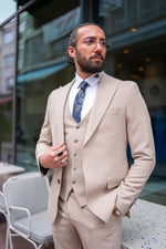 Load image into Gallery viewer, Bojoni Doral Slim Fit Classic Cream Suit
