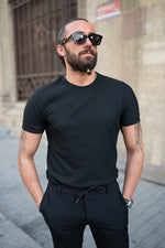 Load image into Gallery viewer, Bojoni Doral Black Slim Fit T-Shirt
