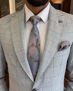 Load image into Gallery viewer, Bojoni Sheffield Gray Slim Fit 2 Piece Peak Lapel Check Plaid Suit
