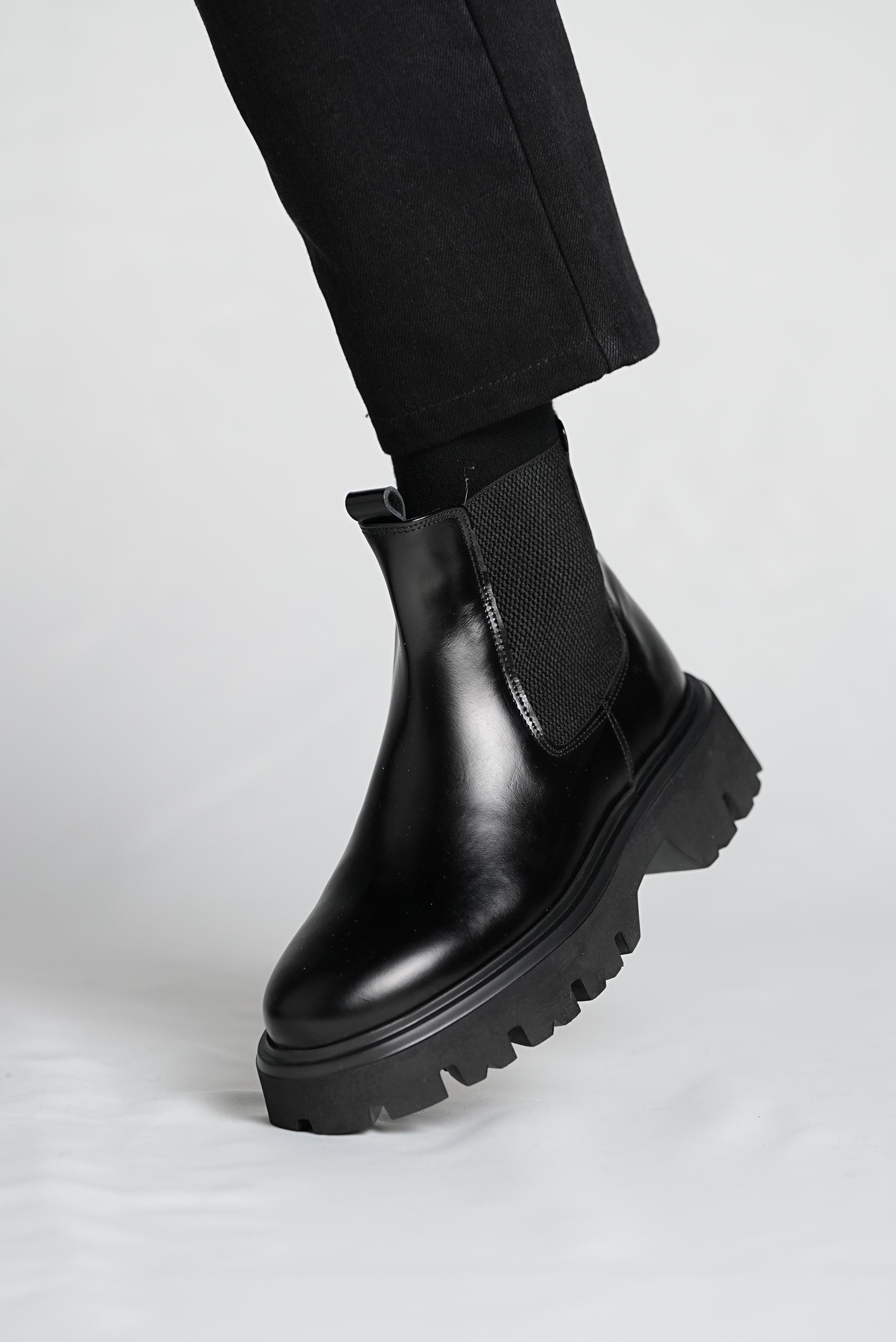 Bojoni Pineto Black  Leather Boots Shoes