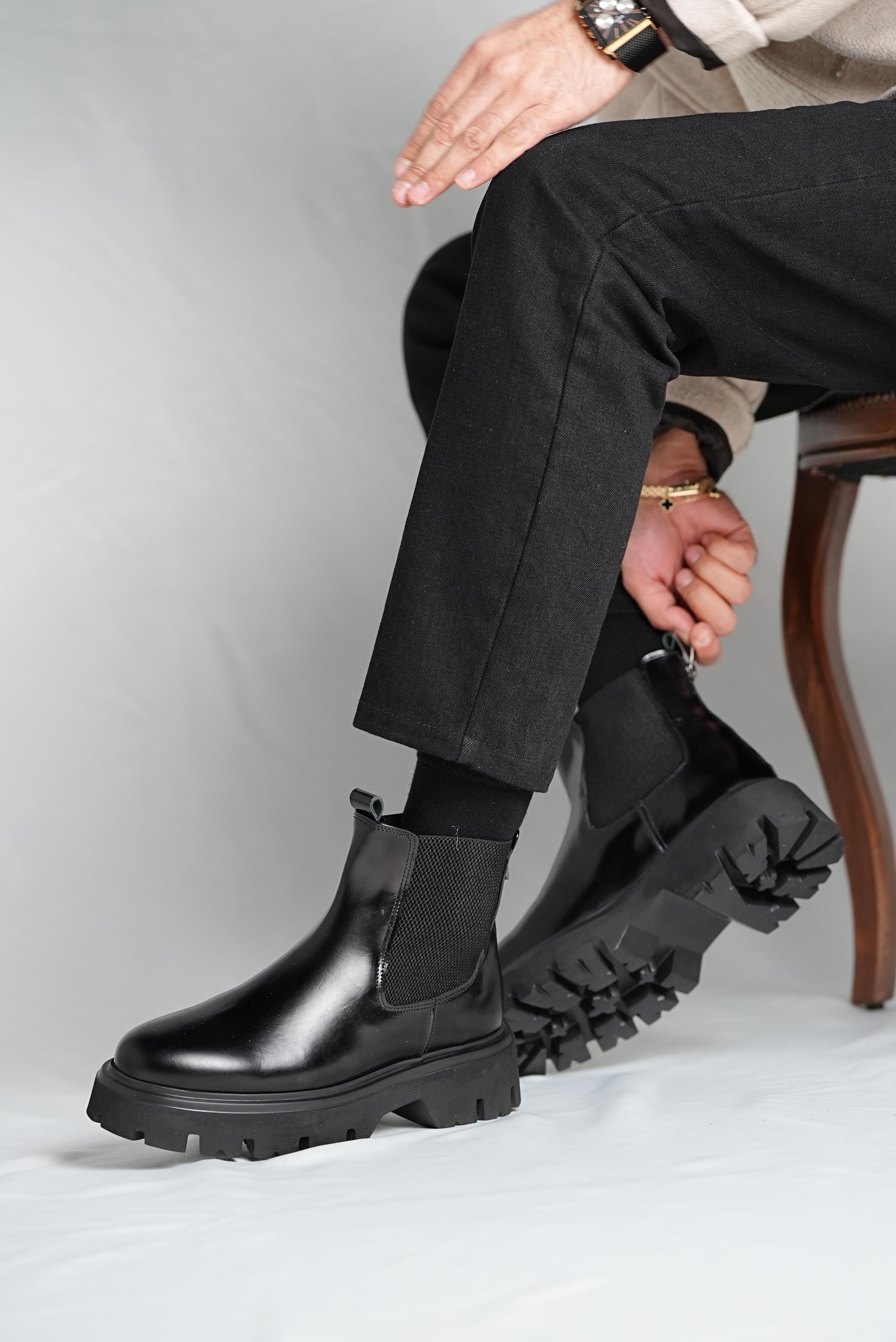 Bojoni Pineto Black  Leather Boots Shoes