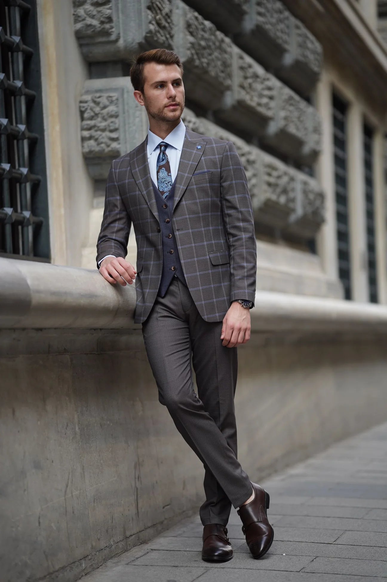 Bojoni Ravenna Slim Fit Plaid Brown Wool Combination Suit