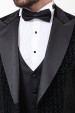 Load image into Gallery viewer, Bojoni Trivento Black Slim Fit Velvet Suit Tuxedo
