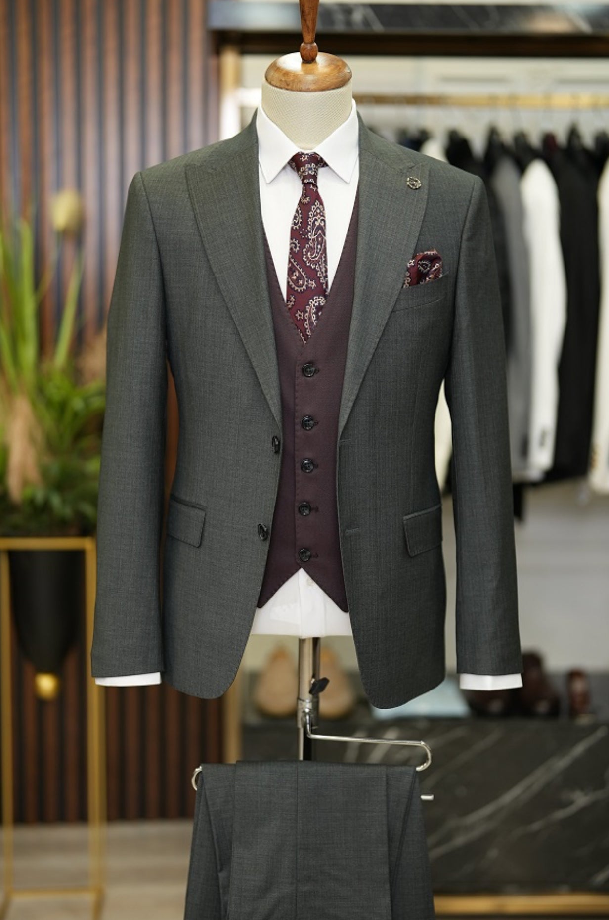 Bojoni Manly Gray Slim Fit Pinstripe Combination Suit