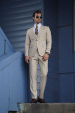 Load image into Gallery viewer, Bojoni Ravenna Slim Fit Beige Wool Suit
