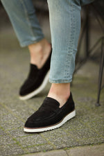 Load image into Gallery viewer, Bojoni Dover Black Suede Leather Shoes
