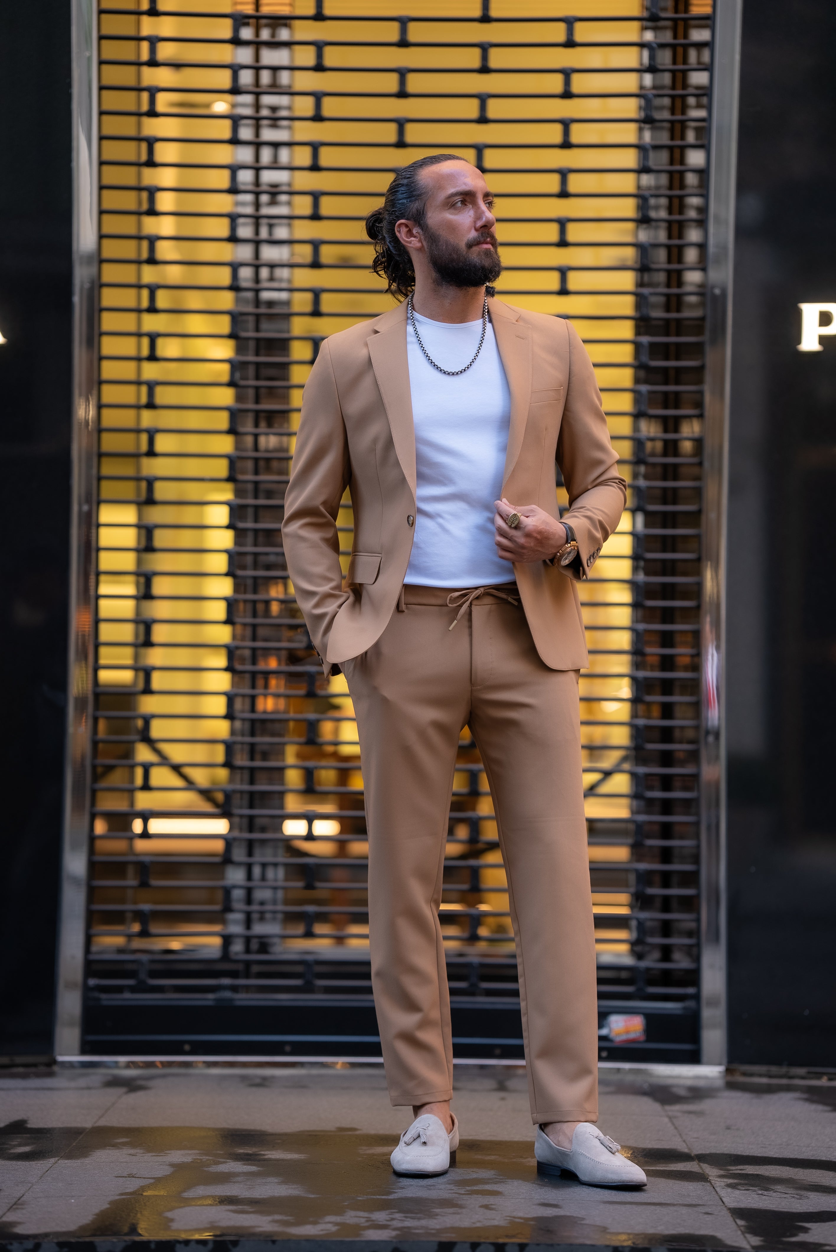 Bojoni Marelli Slim Fit Camel Mono Collar Suit