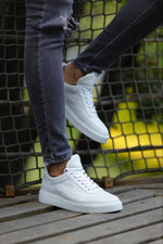 Load image into Gallery viewer, Bojoni Uluwatu  Square Detailed White Sneakers
