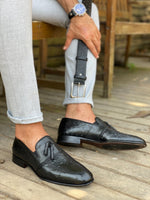 Load image into Gallery viewer, Bojo Black Leather Tasseled Shoes-baagr.myshopify.com-shoes2-BOJONI
