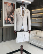 Load image into Gallery viewer, Bojoni Amato Slim Fit Beige Suit
