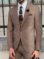 Load image into Gallery viewer, Bojoni Astoria Slim Fit Patterned Pointed Collared Camel Suit
