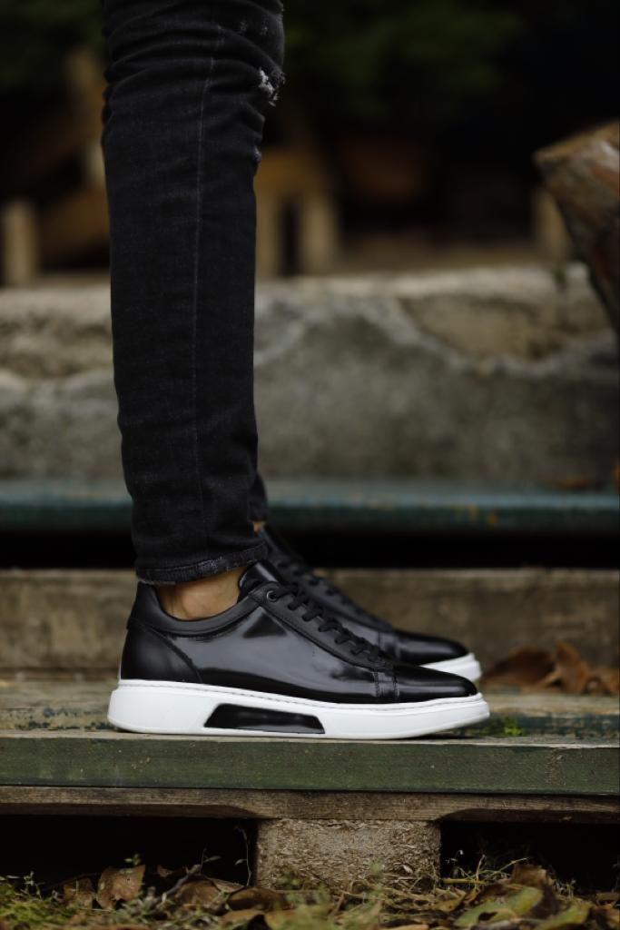 Leon Patent Leather Black Sneakers