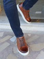 Load image into Gallery viewer, Moneta Tan Low-Top Sneakers-baagr.myshopify.com-shoes2-brabion
