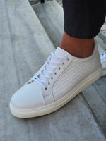 Load image into Gallery viewer, Monteri White Low-Top Sneakers-baagr.myshopify.com-shoes2-brabion

