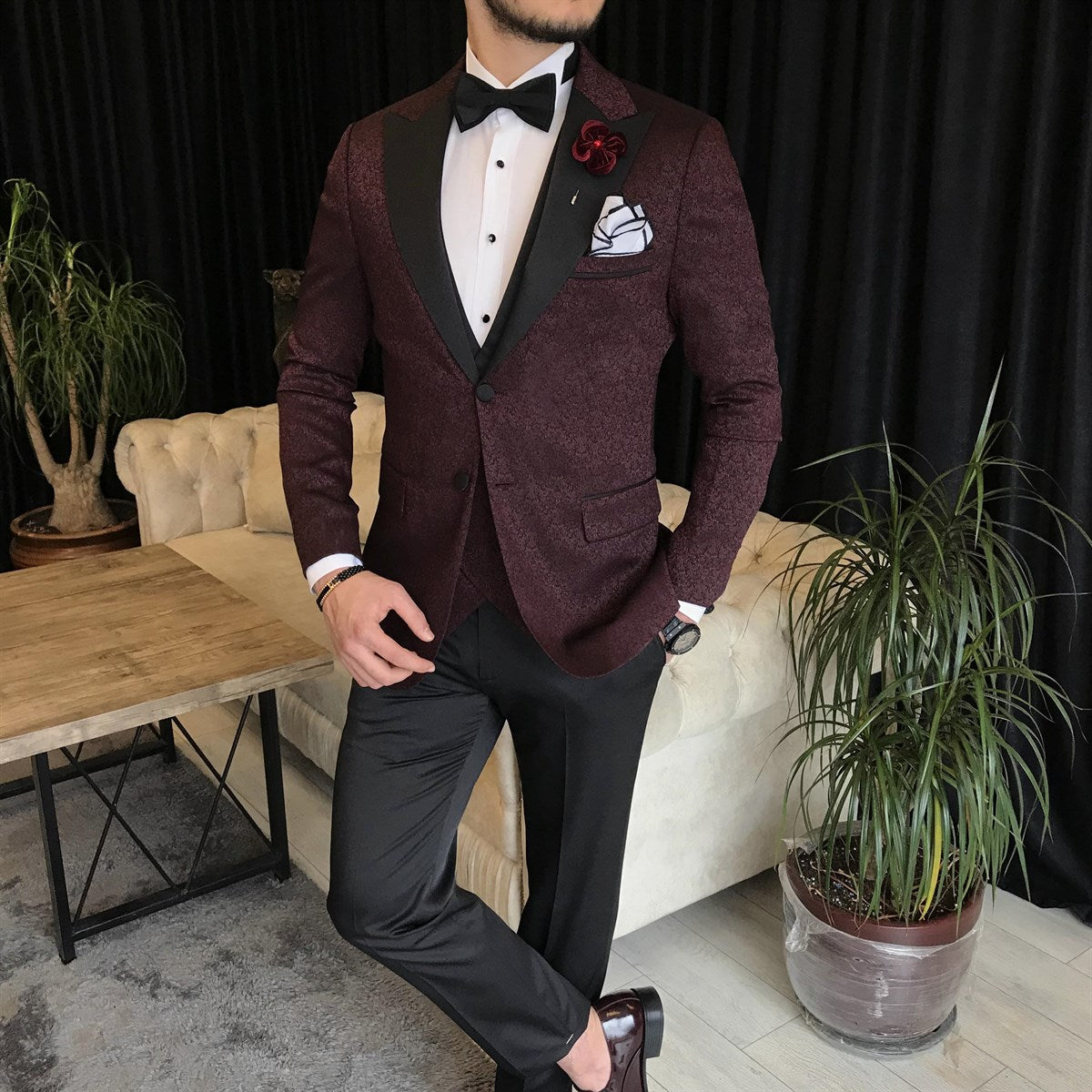 Bojoni Cagliari Bordeaux Slim-Fit Tuxedo 3-Piece