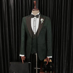 Load image into Gallery viewer, Bojoni Cagliari Green Slim-Fit Tuxedo 3-Piece
