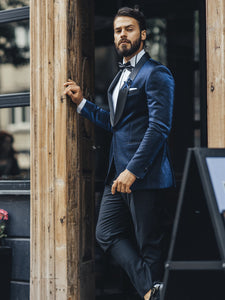 Bojoni Cagliari Navy Slim-Fit Tuxedo 2-Piece