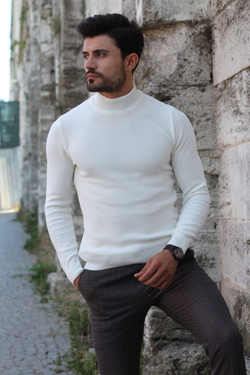 Patrick Knitted Slim Fit Turtleneck in Ecru BOJONI