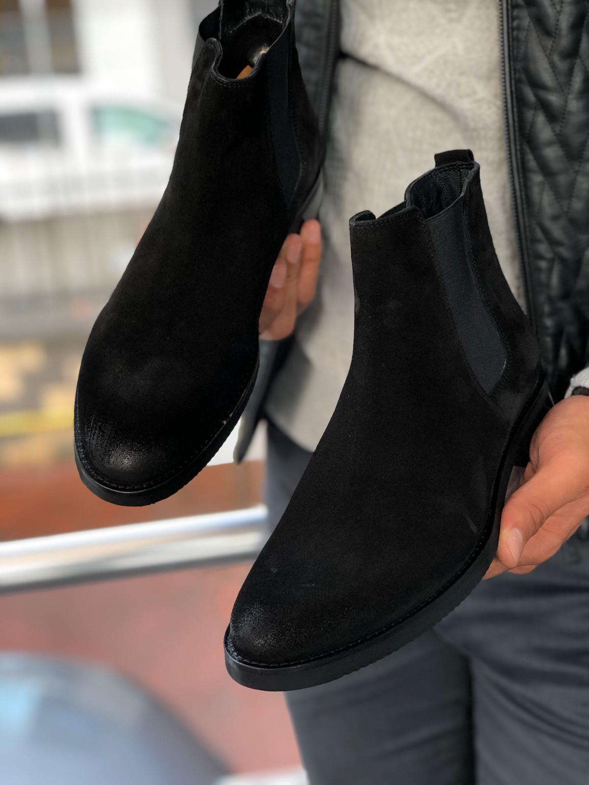 The Black Suede Leather Chelsea Boots BOJONI