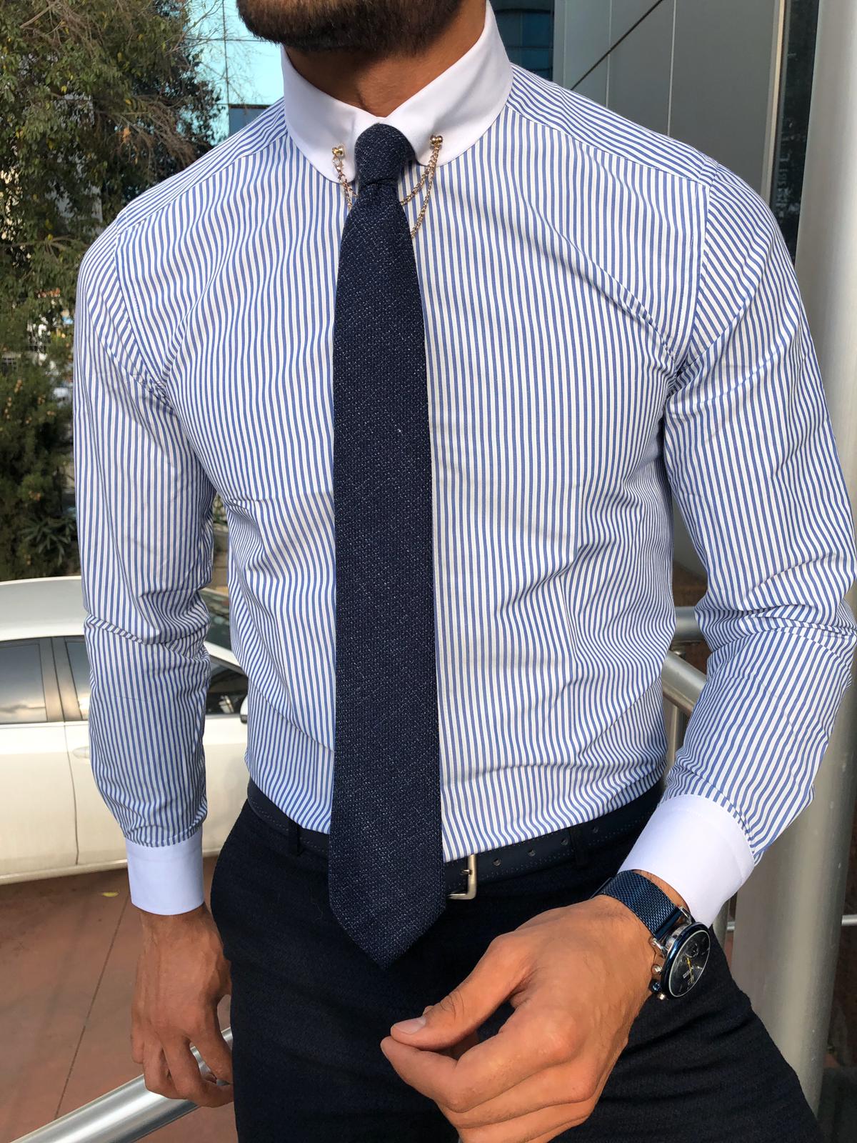 how to wear a chain with a dress shirt How to Wear a Chain With a Collared Shirt: 15 Ideas l Panaprium