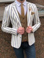 Load image into Gallery viewer, Feriff Slim-Fit Double Breasted Blazer in Ecru-baagr.myshopify.com-suit-BOJONI
