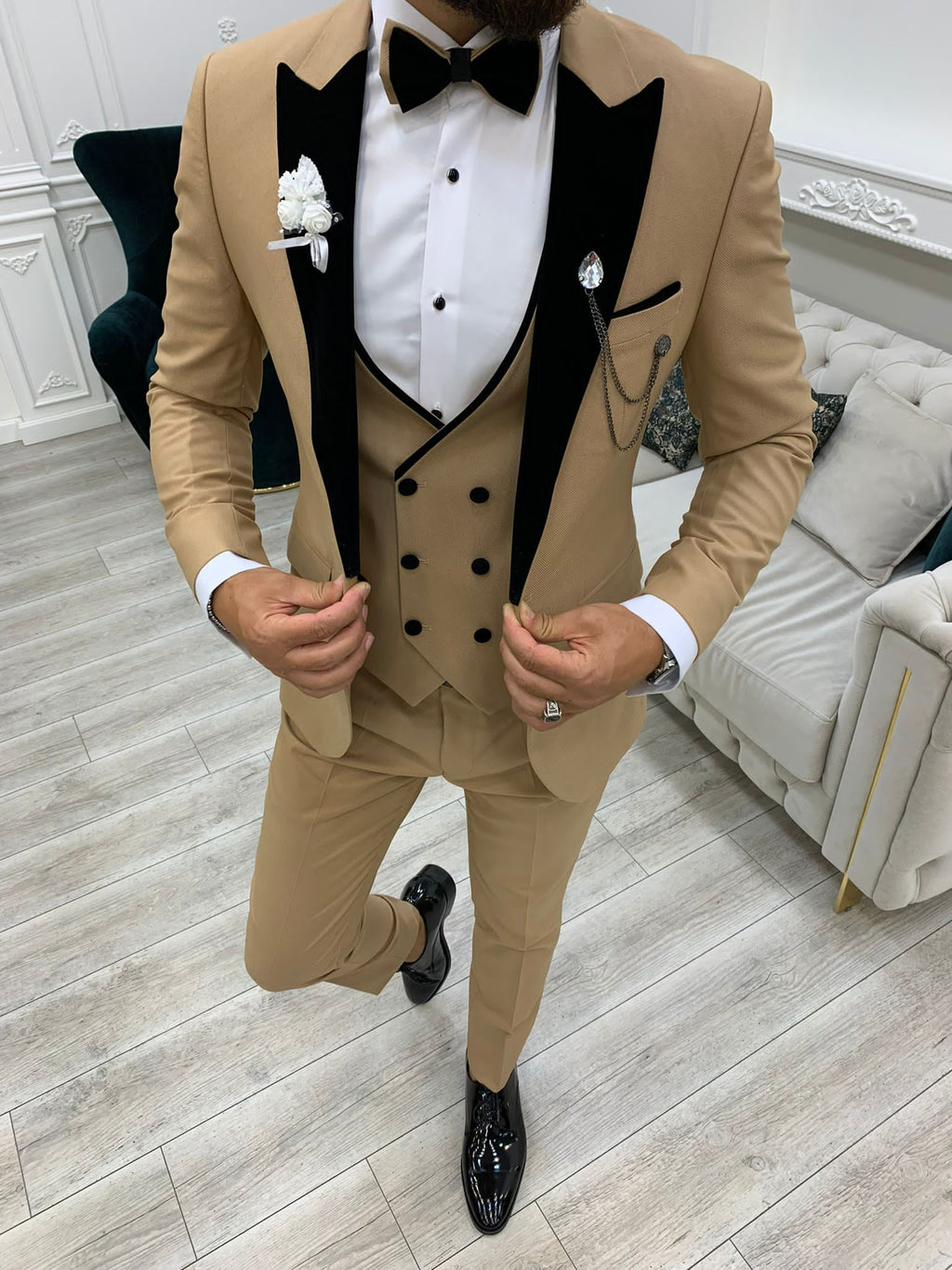 Fettachi Gold Slim Fit Velvet Peak Lapel Tuxedo-baagr.myshopify.com-1-BOJONI