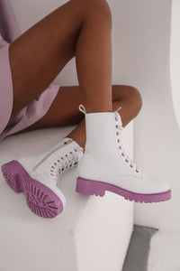 Bojoni Clan Boots with Contrasting Sole-baagr.myshopify.com-dress.-BOJONI